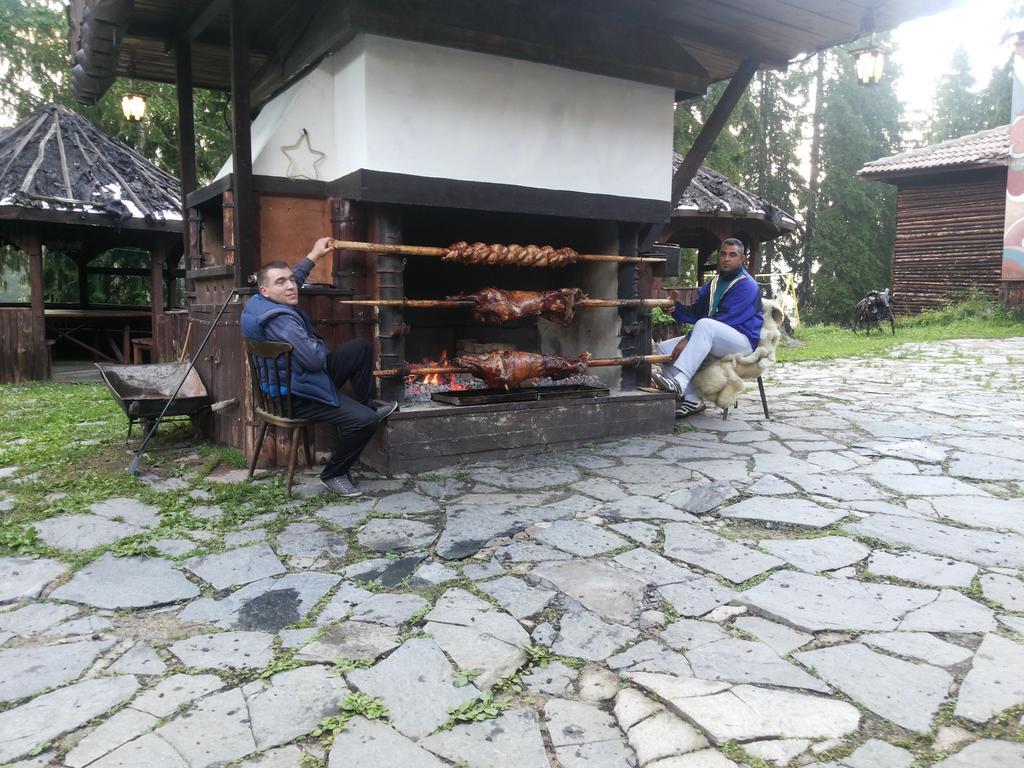 Holiday Village Kochorite Pamporovo Kültér fotó