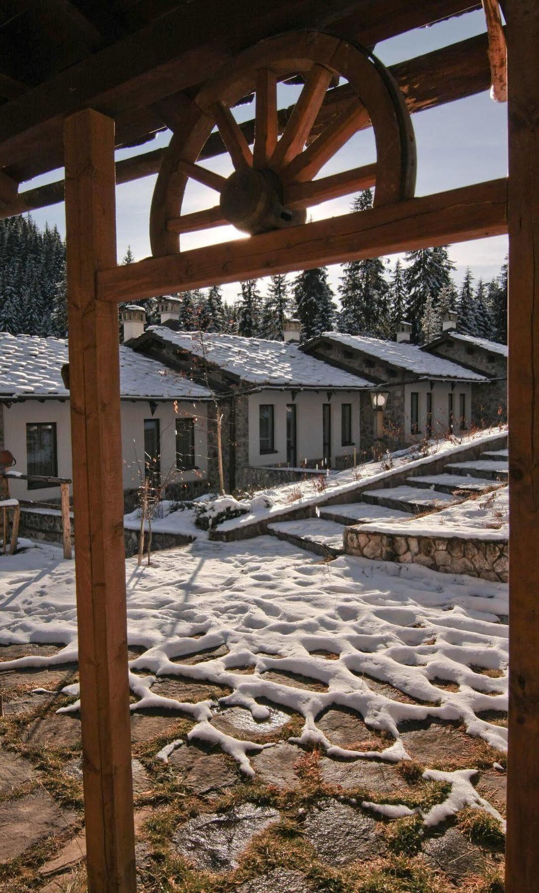 Holiday Village Kochorite Pamporovo Kültér fotó